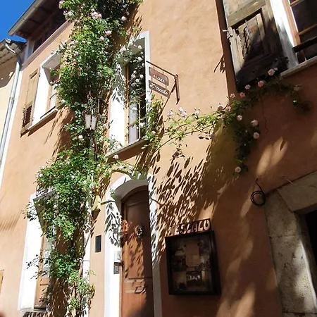 L'escalo